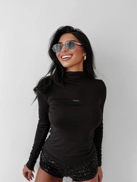 Bluzka OLAVOGA Dreamscape czarny