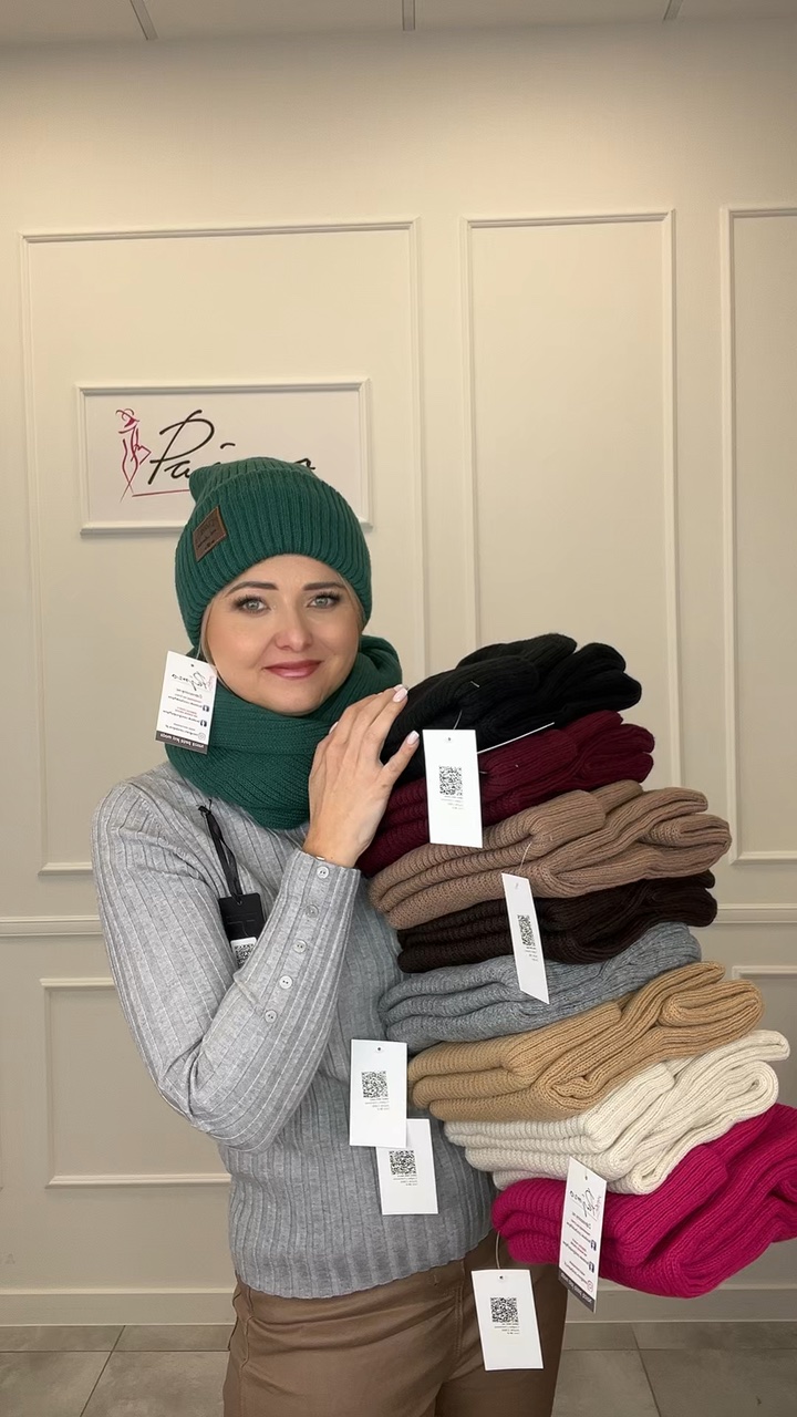 Czapka z kominem prążek 13891