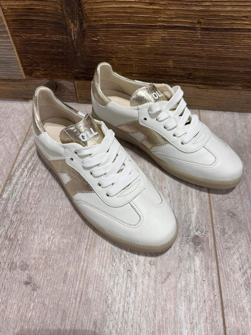 By o la la..! trampki