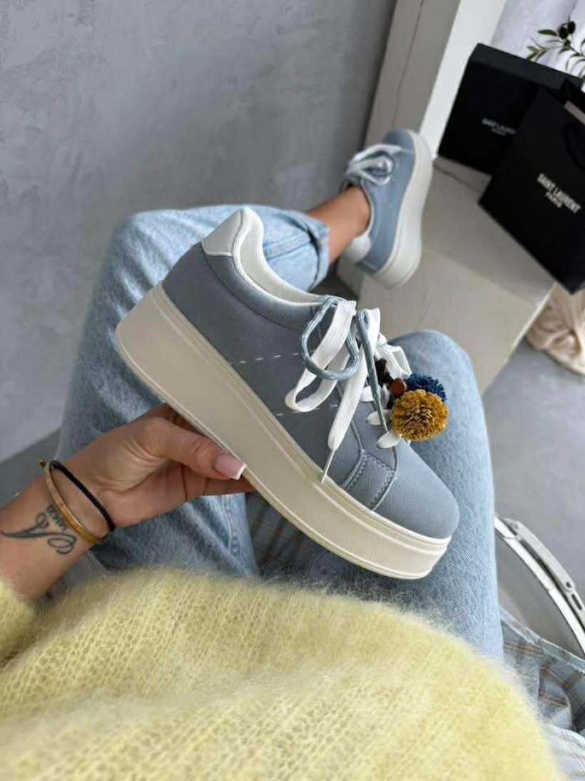 Buty sportowe damskie C3930 na białej platformie 