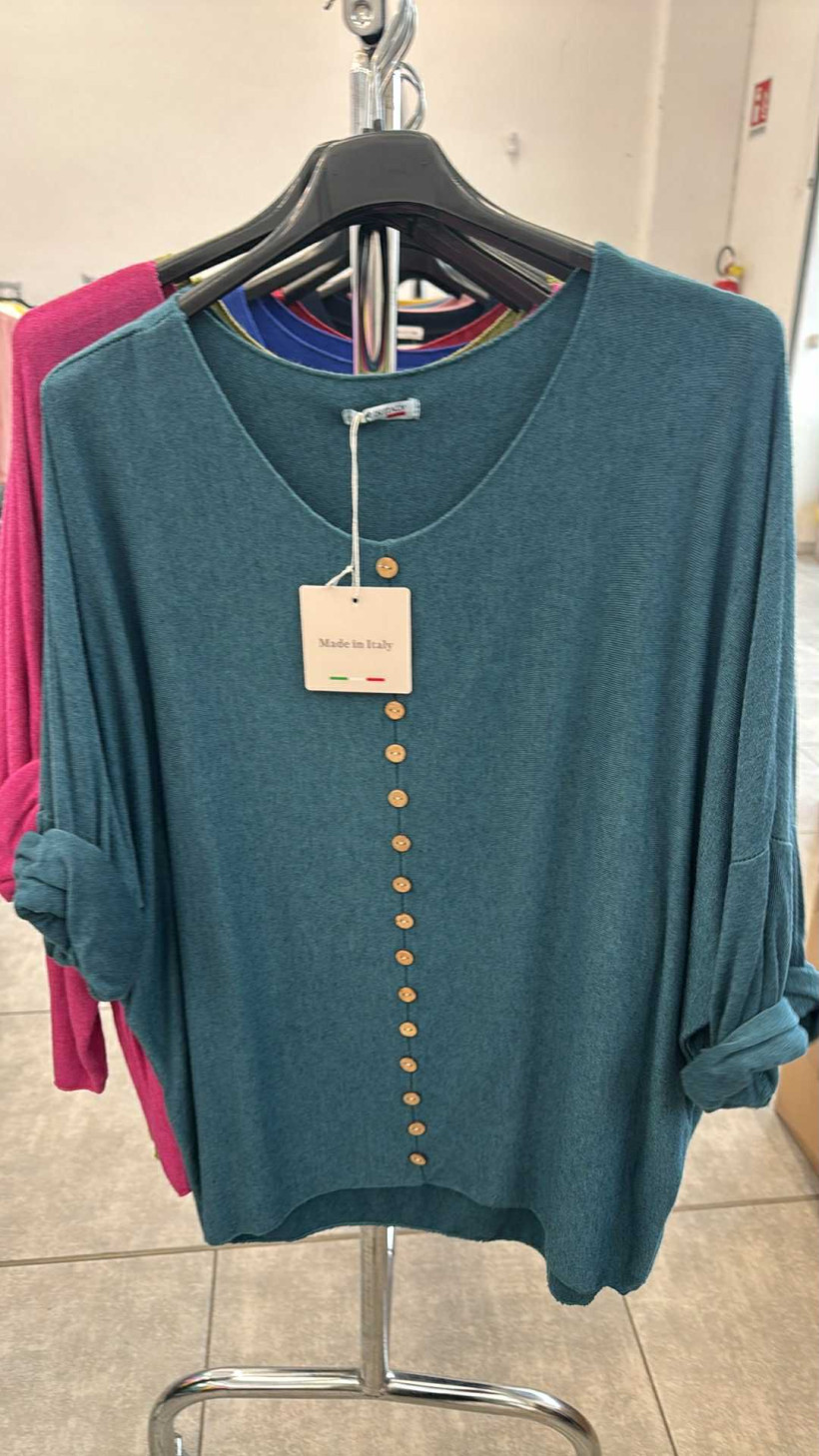 Italia nr 8 - Sweter jednokolorowy - ozdobne guziczki - 1939 - morski