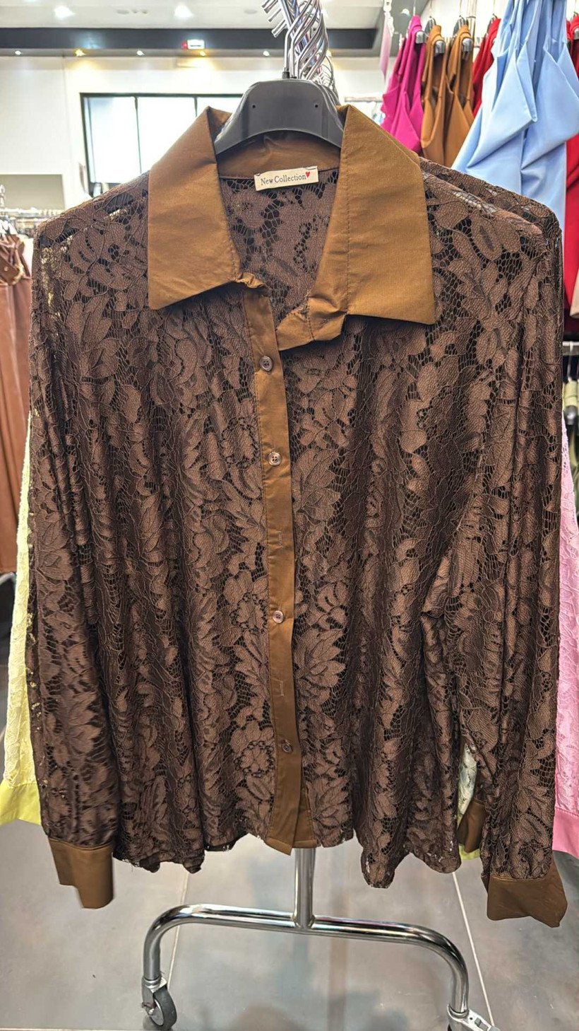 Italia nr 8 - Koszula jednokolorowa koronkowa Wł.260099 - czekoladowy