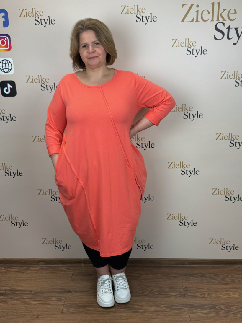 Italia nr 8 - Sukienka jednokolorowa - przeszycia zewnętrze Wł.24286 - pomarańcz