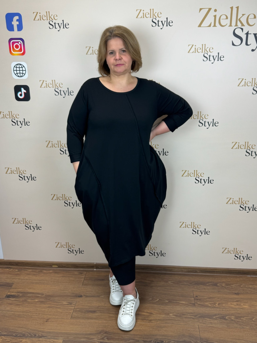 Italia nr 8 - Sukienka jednokolorowa - przeszycia zewnętrze Wł.24286 - czarny