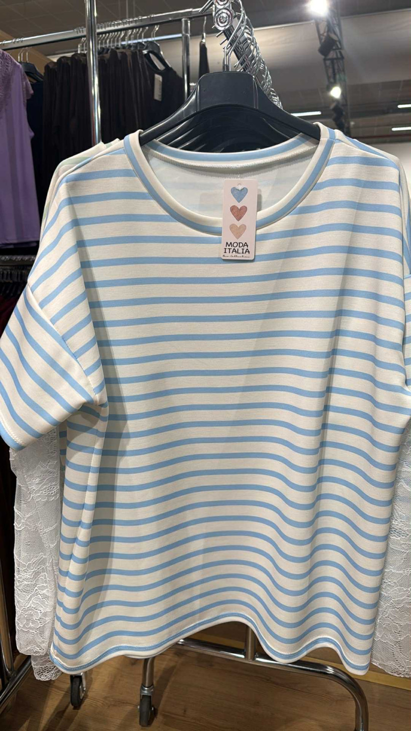 Italia nr.8 - Bluzka w paski z koronkowym rękawem Wł.P0084 - niebieski