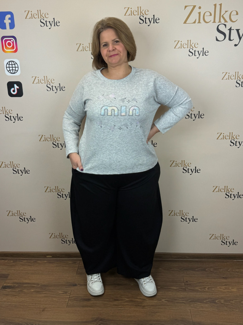 Italia nr.8 - Bluzka jednokolorowa piankowa - aplikacja MIN i serduszka Wł.0351 -  szary