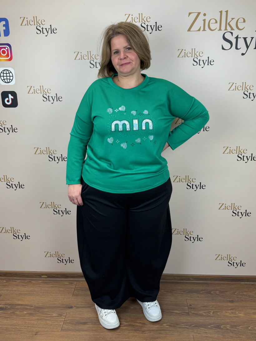 Italia nr.8 - Bluzka jednokolorowa piankowa - aplikacja MIN i serduszka Wł.0351 -  zielony