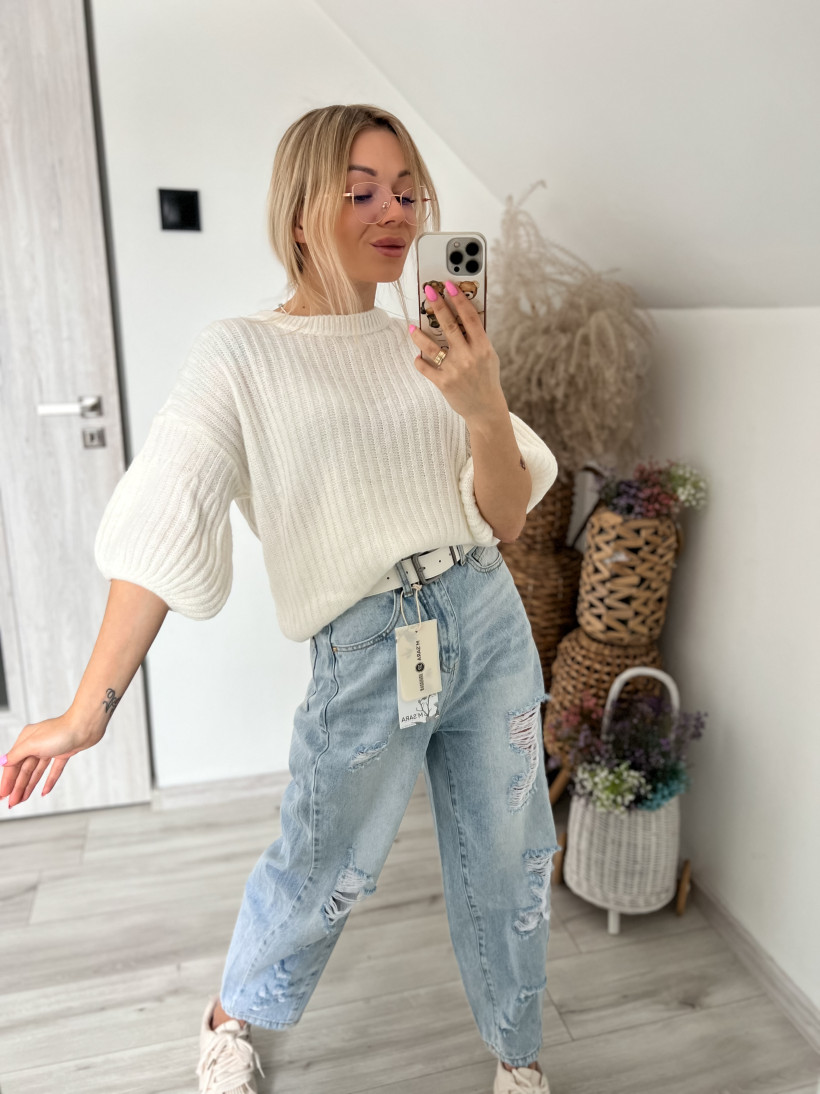 Sweterek dzwoneczek-krótki