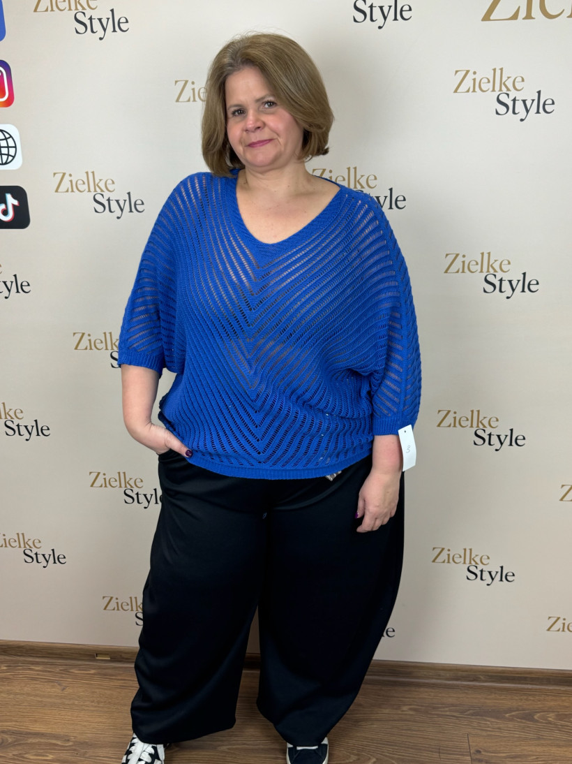 Italia nr 8 - Sweterek ażurowy, jodełka jednokolorowy, nietoperz - 15222 / 15122 - chaber