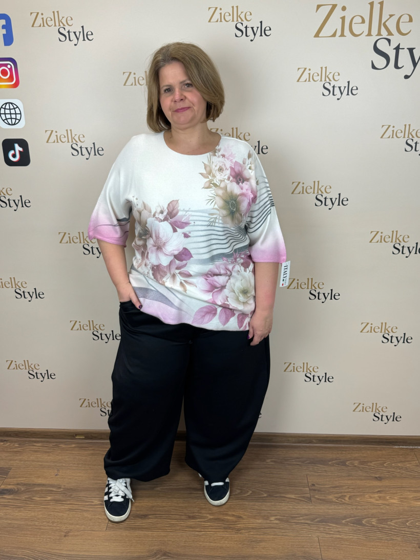 Italia nr 8 - Sweter kwiaty - 1569 - różowy puder