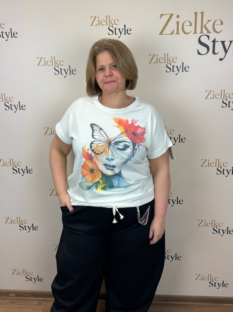 Italia nr 8 - Bluzka jednokolorowa wiązany dół, wzór twarz z motylem - 8657 - twarz