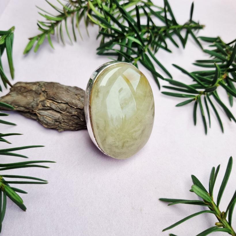 Naturalny Pierścień z Bursztynem Bałtyckim Cabochon | Ręcznie Oprawiony w Srebro | Unikatowa Biżuteria z Bałtyku