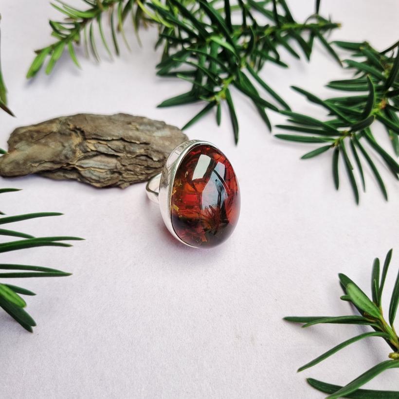 Pierścionek z bursztynem bałtyckim owalny srebro 925 regulowany biżuteria naturalna