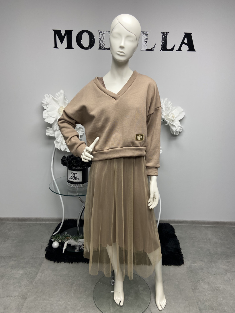 Sukienka 1040 tiulowa z bluzą