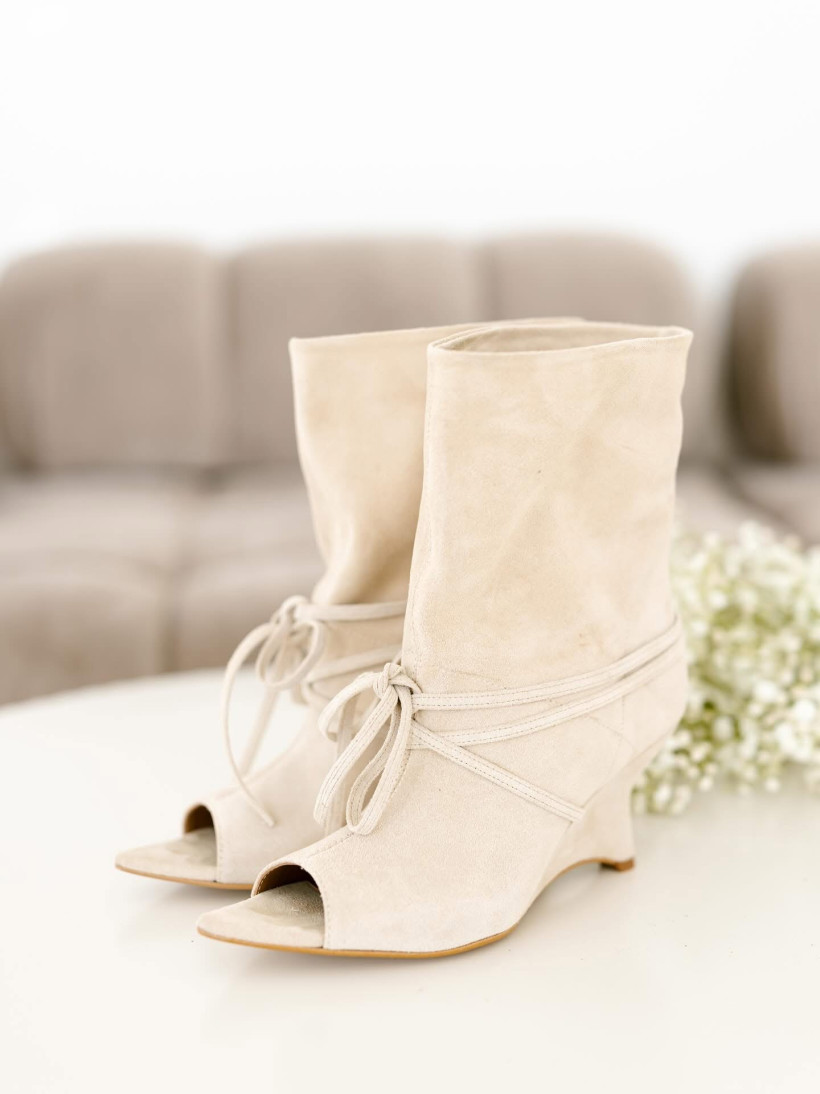 By o la la..! zamszowe botki z odkrytymi palcami