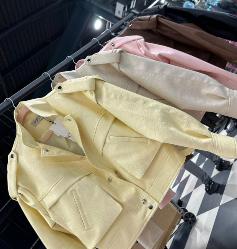 KURTKA JASNY BEŻ SOFTY