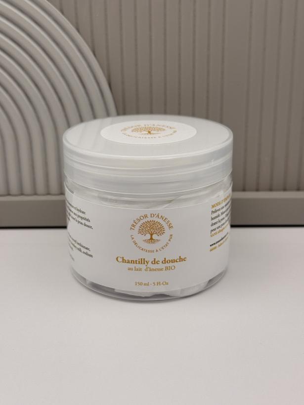 Chantilly de douche au lait d’ânesse