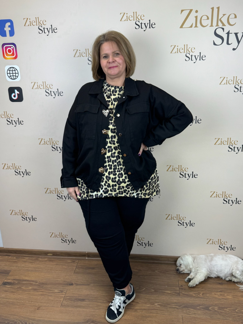 Kurtka katana jednokolorowa ze złotymi broszkami, wiązana na dole - 27730 - czarna