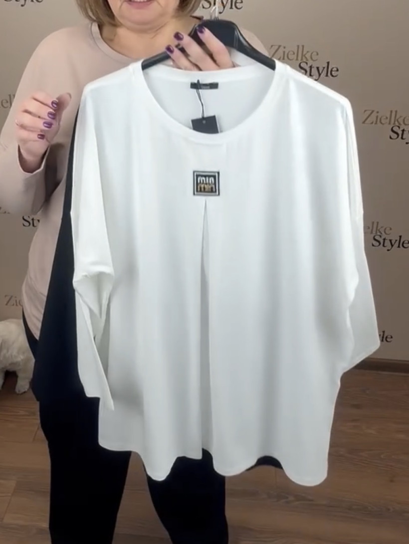 Tunika jednokolorowa zakładka z przodu i naszywka, veso - 9147 - biała