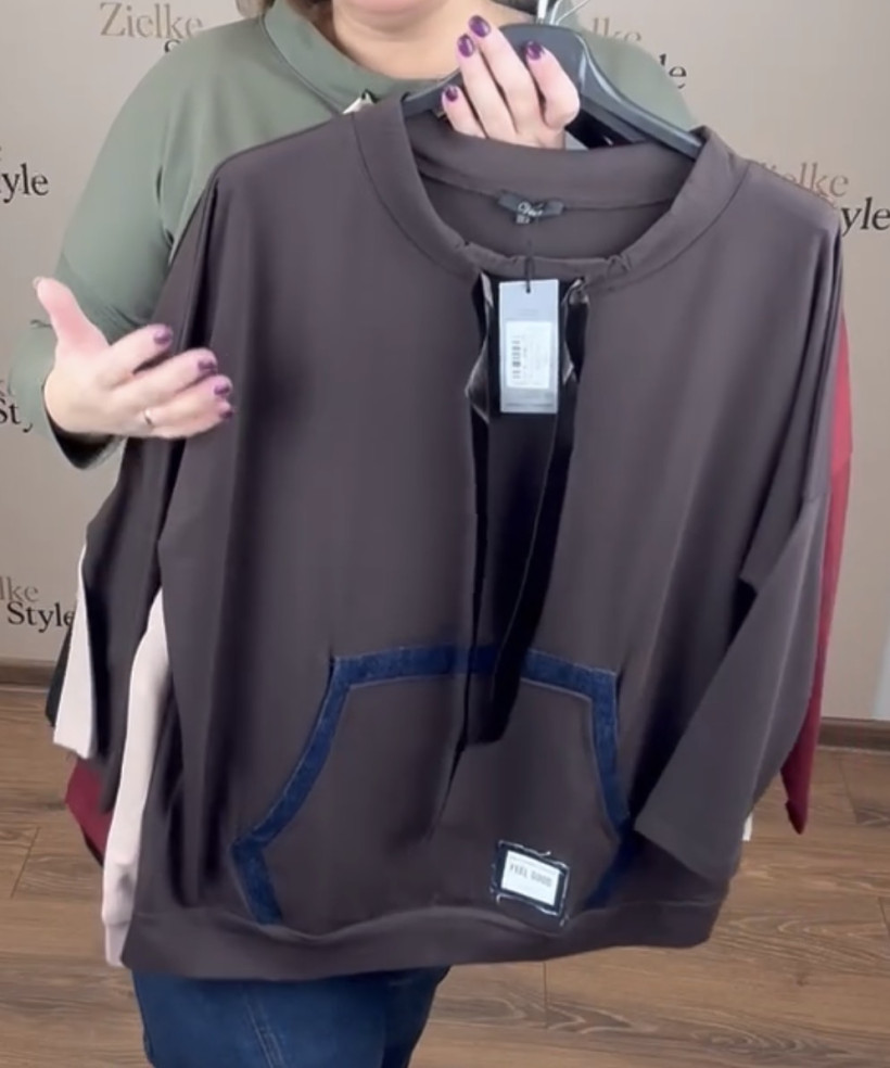 Bluza/Bluzka z kieszenią , tasiemka przy dekoldzie, veso - 9168 - czekolada