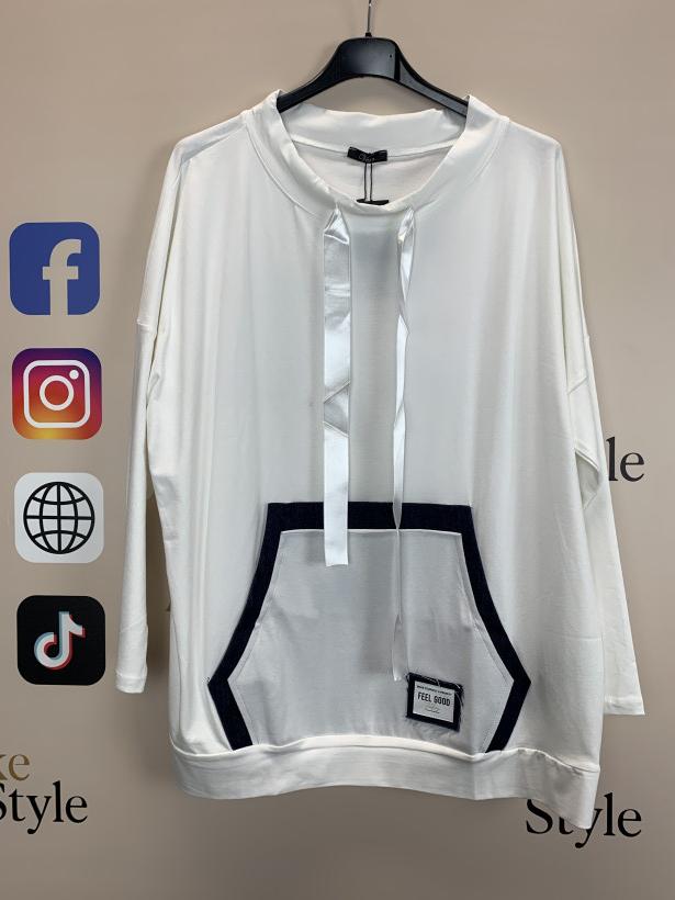 Bluza/Bluzka z kieszenią , tasiemka przy dekoldzie, veso - 9168 - biała