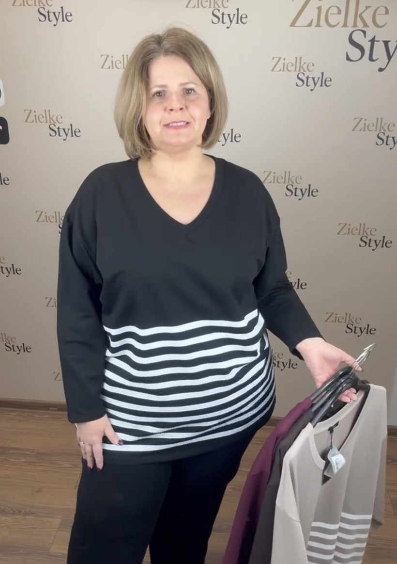 Tunika jednokolorowa w serek pasy u dołu, veso - 9275 - czarna