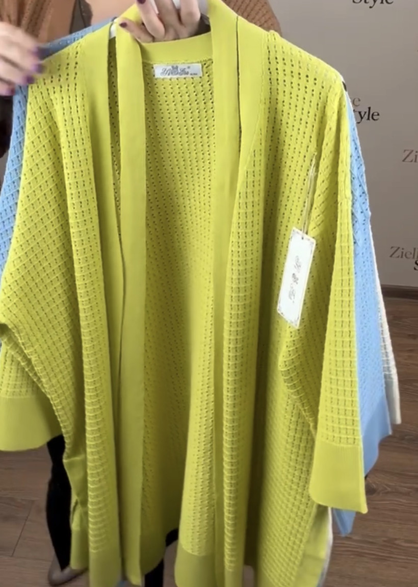 Narzutka ażurowa jednokolorowa z paskiem - ( m/l, xl/2xl ) - 8360 - limonka