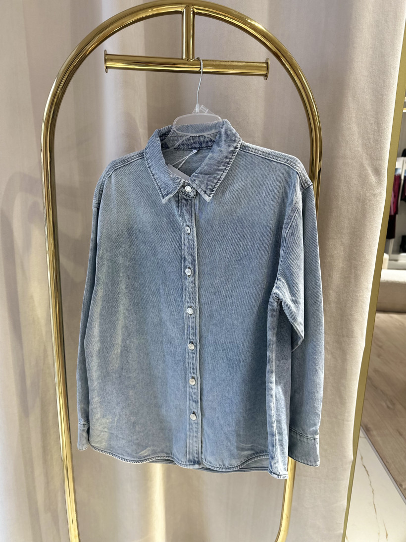 SHIRT KOSZULA JEANS JASNA SREBRNE GUZIKI