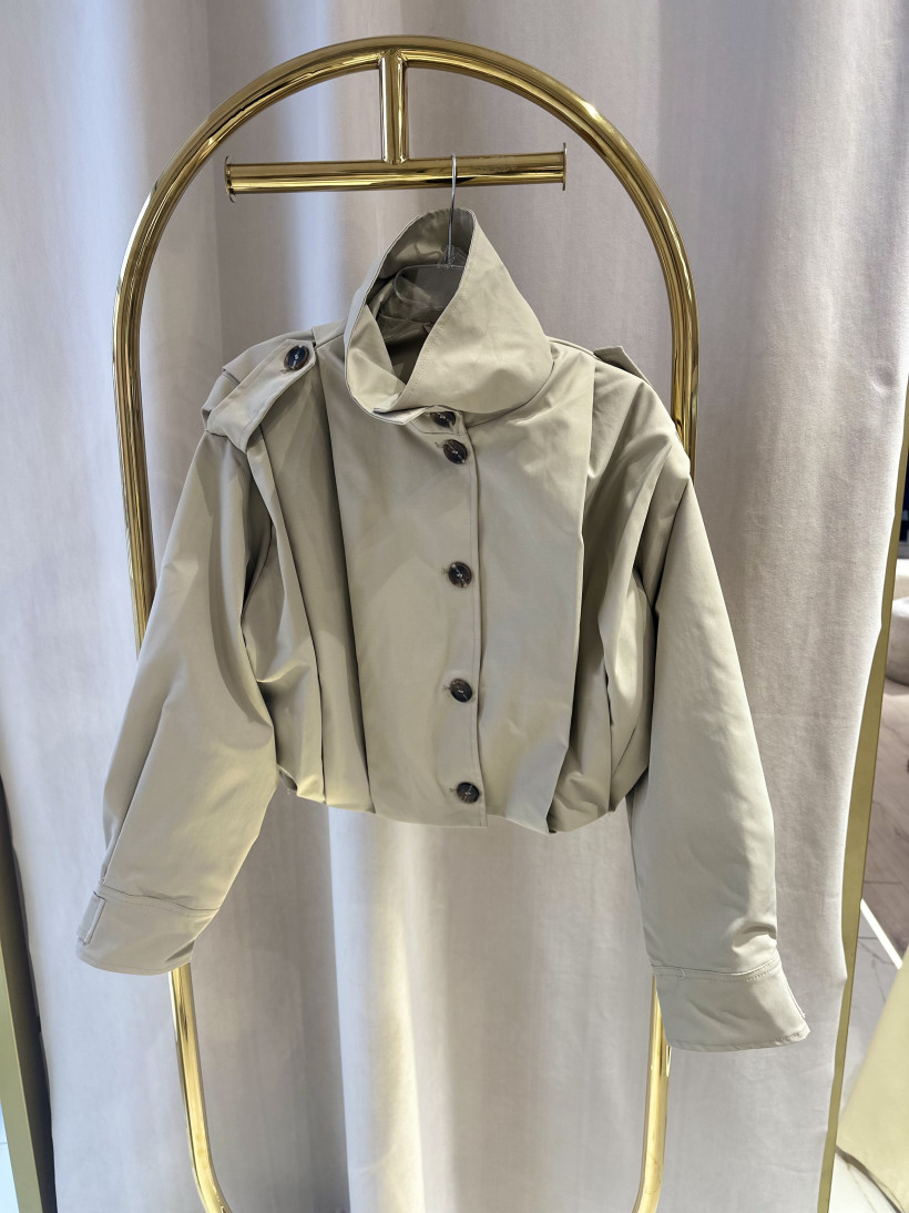 SOFTY TRENCZ KRÓTKI GUZIKI