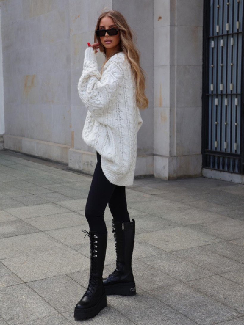 EMO długi sweter z ozdobnym splotem