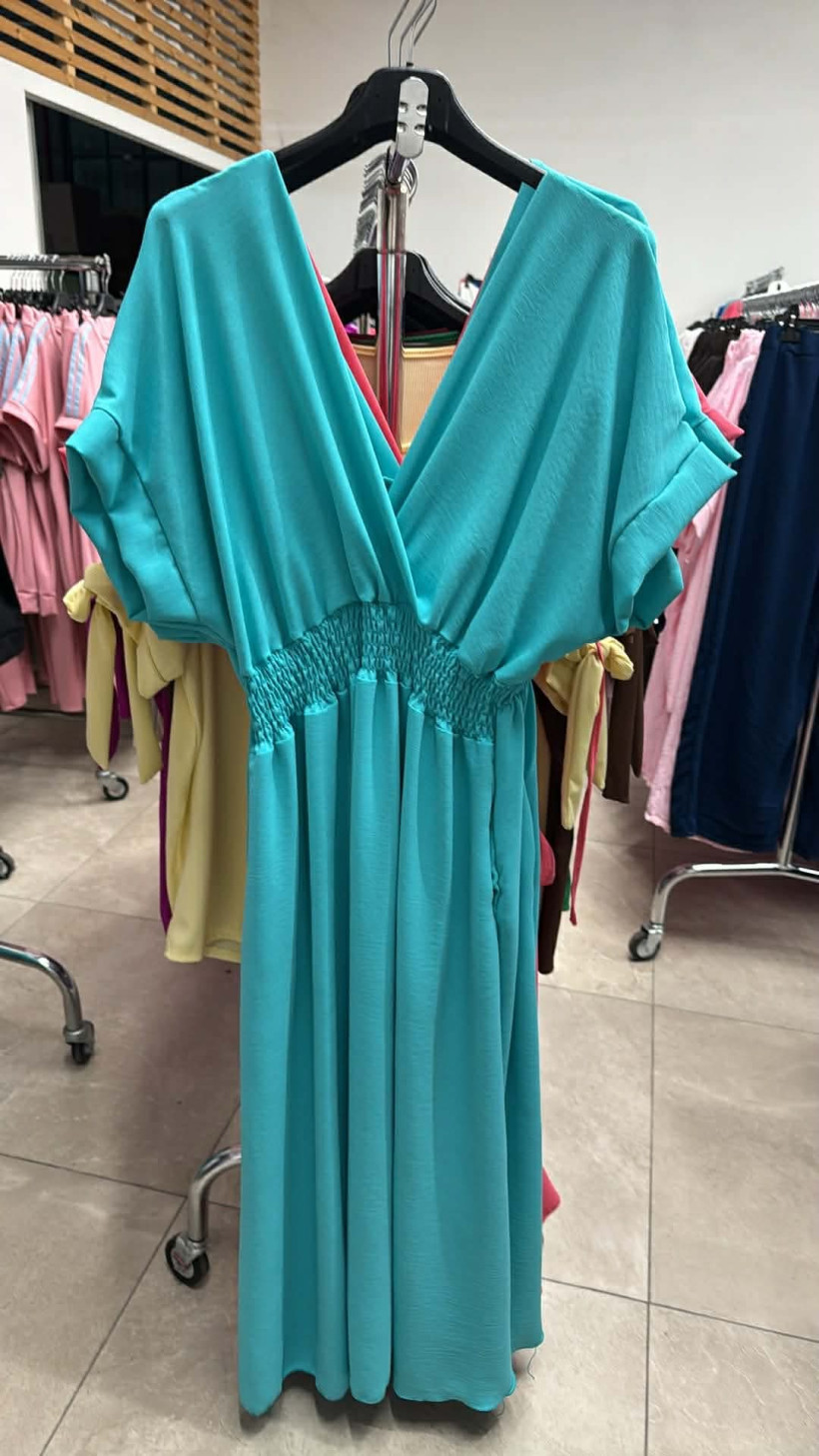  Italia nr.9 - Sukienka jednokolorowa maxi  - zakładany dekolt - mięta