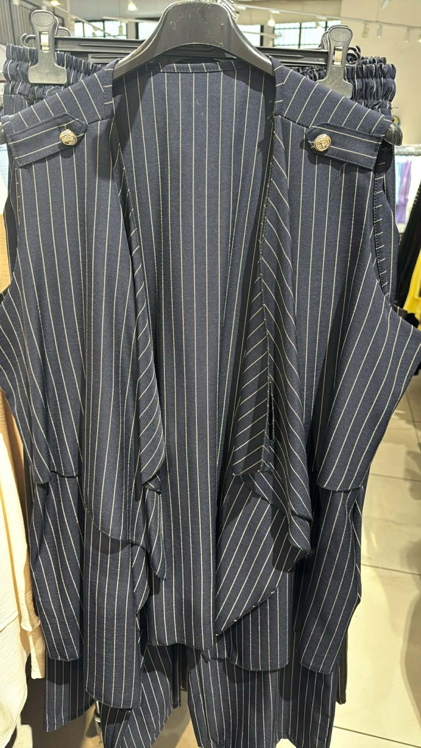 Italia nr 9 - Komplet w paski, spodnie + kamizelka - 24205/24119 - granat