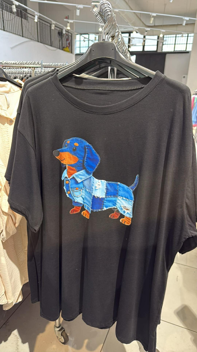 Italia nr 9 - Tunika z aplikacją, krótki rękaw - 24559 - czarna jamnik