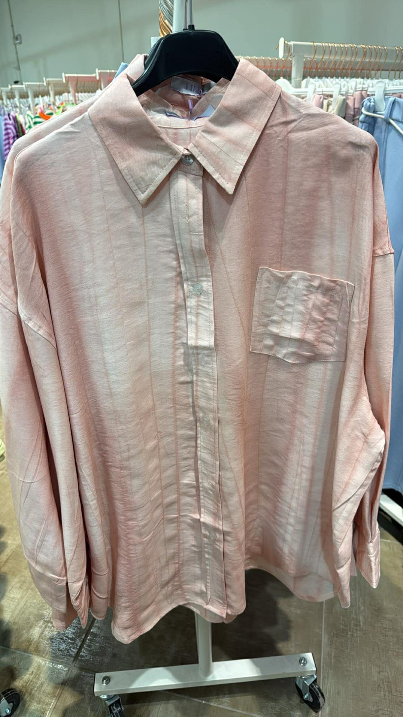 Italia nr.9 - Koszula jednokolorowa cieniowana w paski - różowa