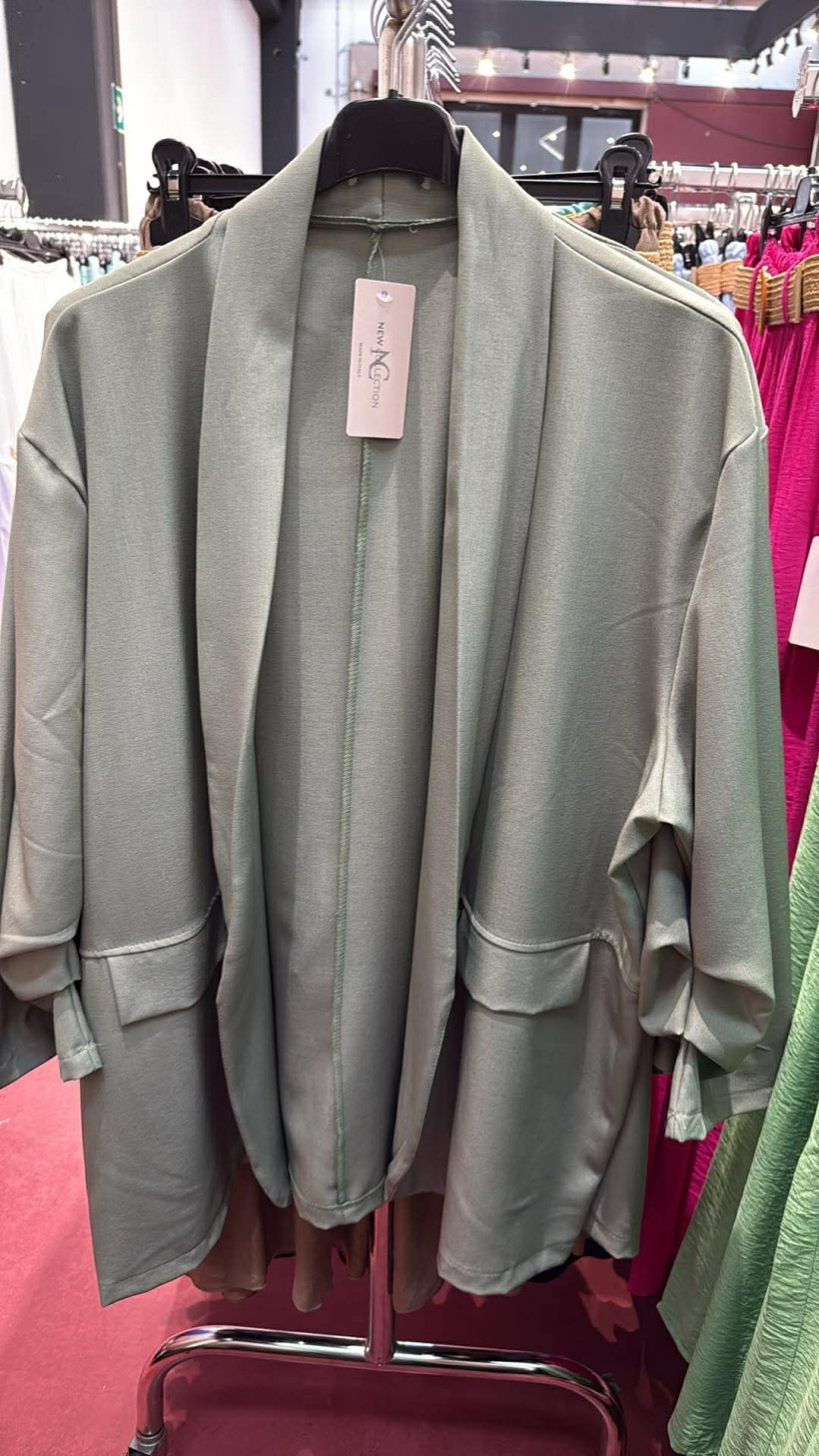 Italia nr.9 - Żakiet  / narzutka jednokolorowa - 661657/ 661457 - oliwka