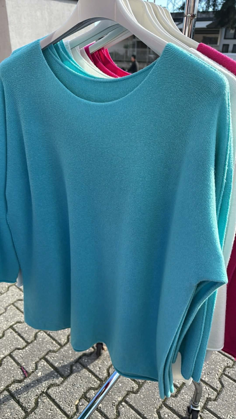 Italia nr.9 - Sweter jednokolorowy - długi rękaw - 14746 - mięta