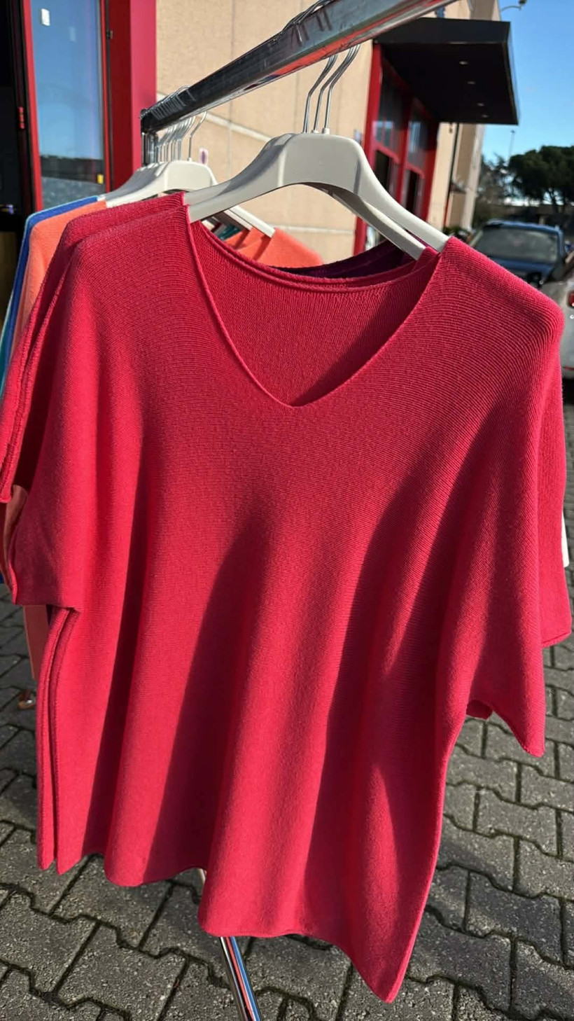 Italia nr.9 - Sweter jednokolorowy - krótki rękaw - 14751 - malina