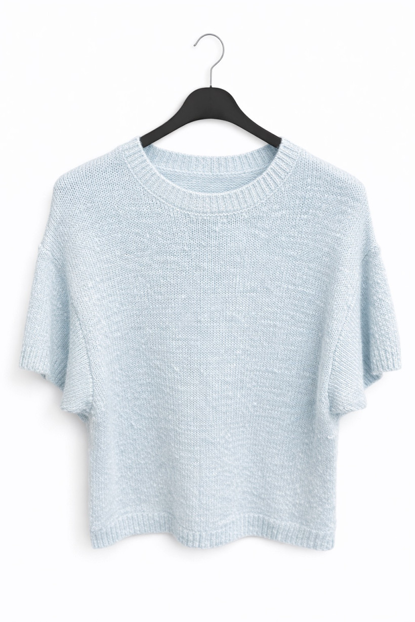 Sweterek niebieski 