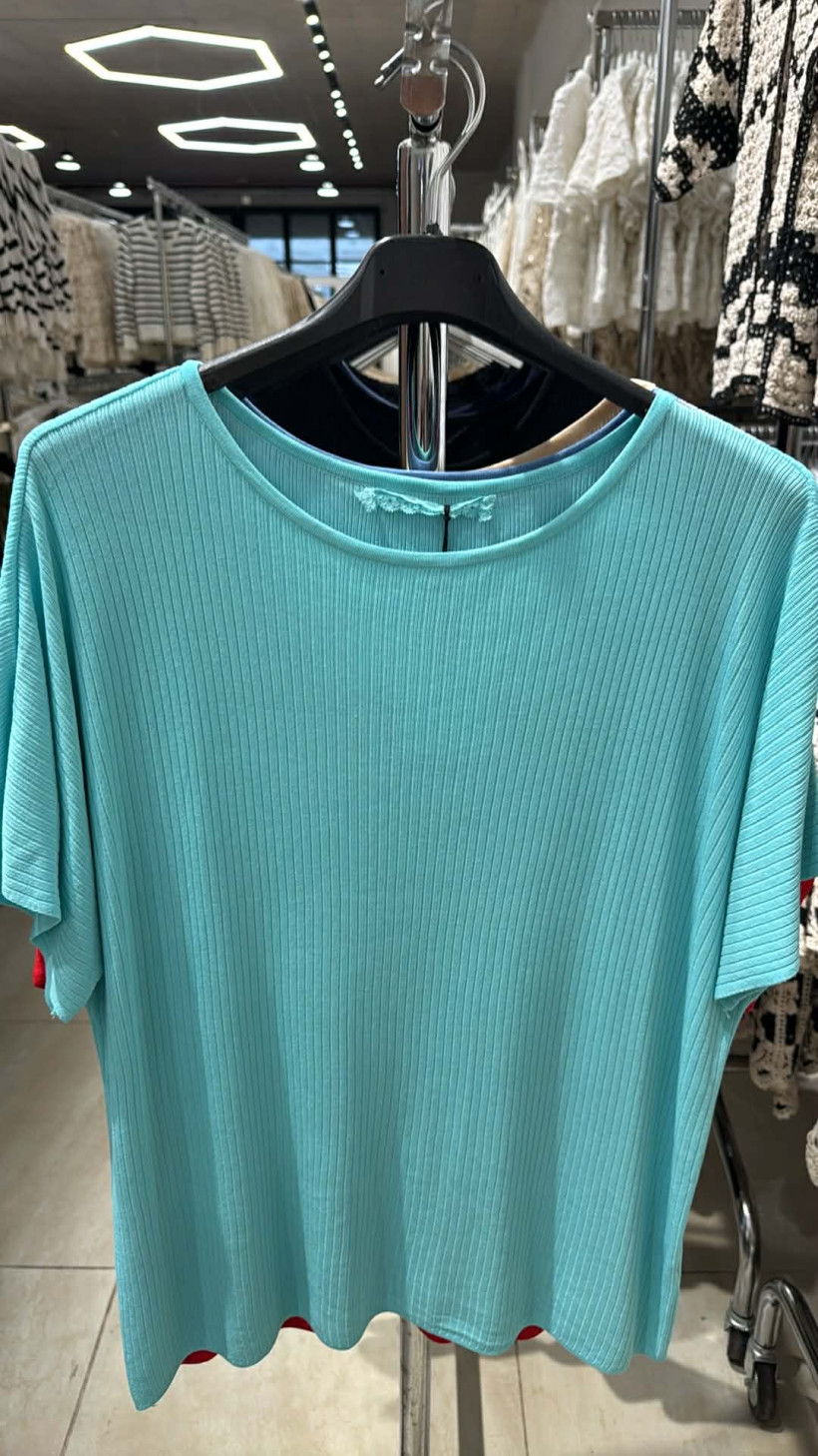 Italia nr 9 - Bluzka jednokolorowa, szerszy prążek - 88077 - mięta