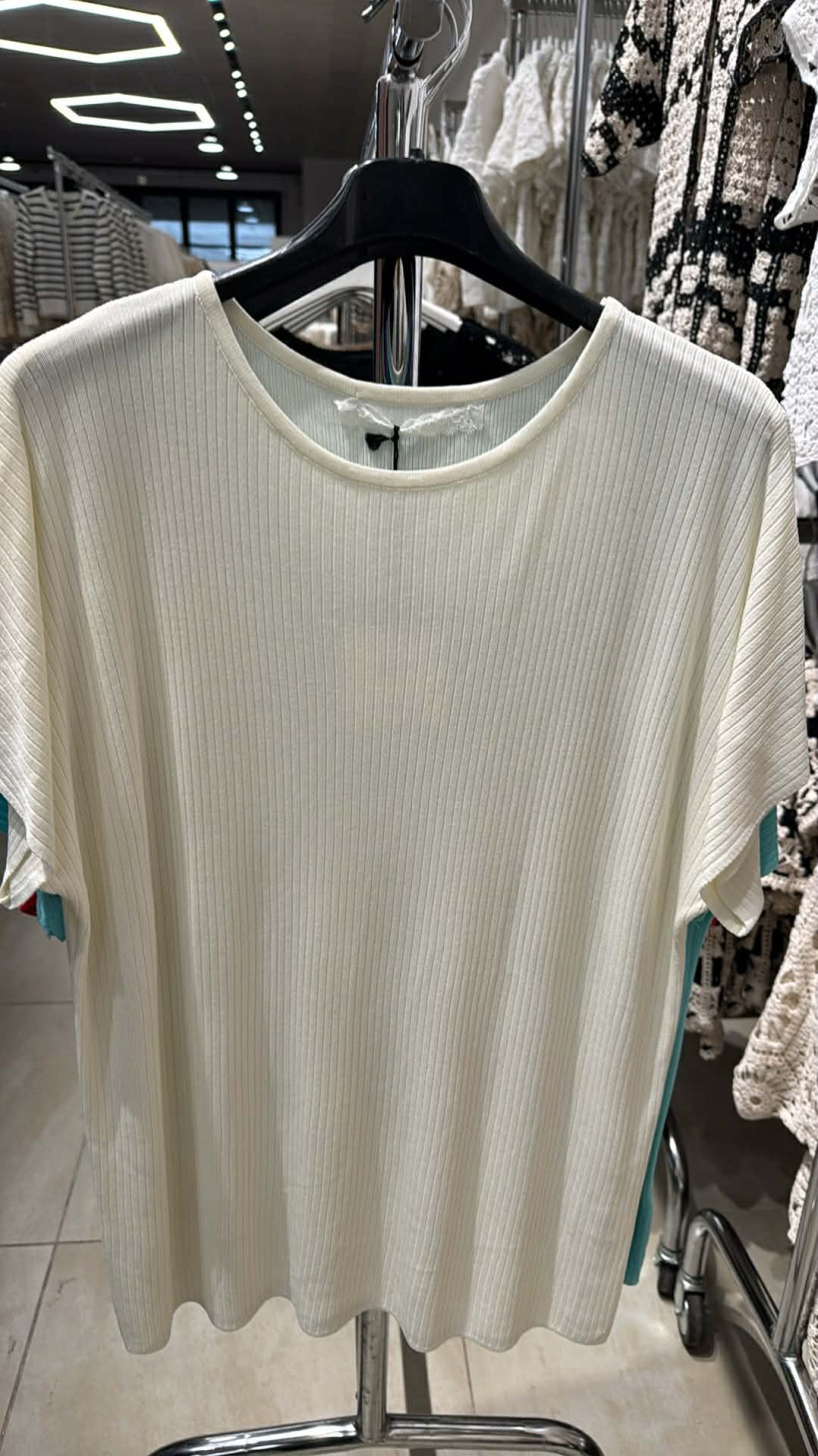 Italia nr 9 - Bluzka jednokolorowa, szerszy prążek - 88077 - banan