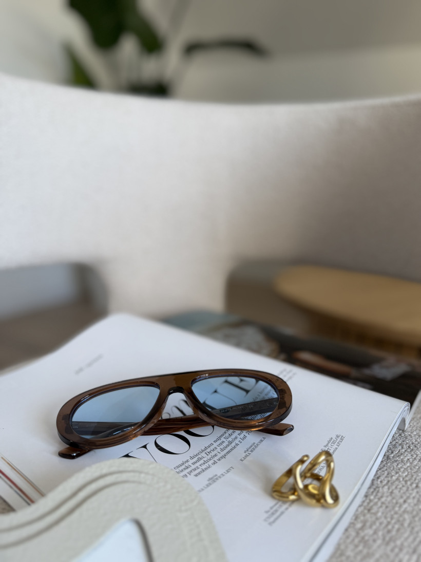 E! OKULARY