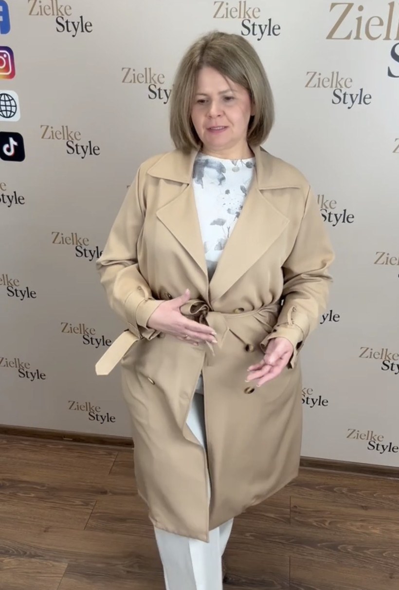 Italia nr 9 - Płaszcz trencz dwurzędowy, guziki, bez podszewki, jednokolorowy - 3956 - karmel