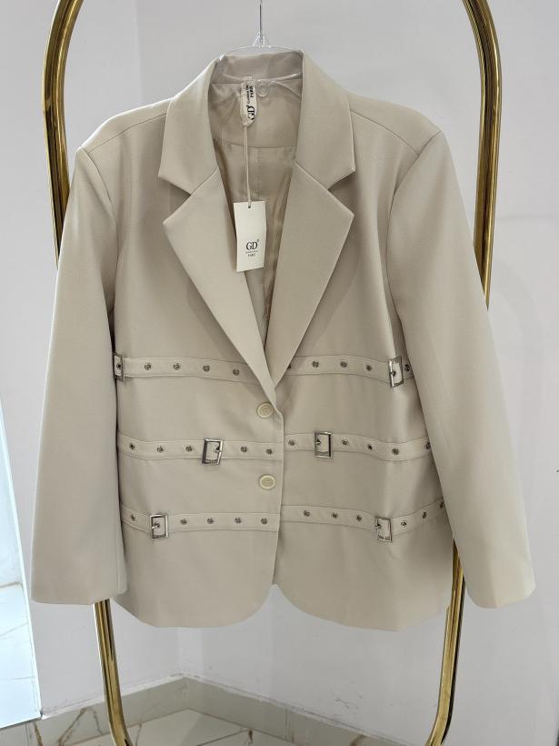 GD MARYNARKA BEŻ KLAMRY 