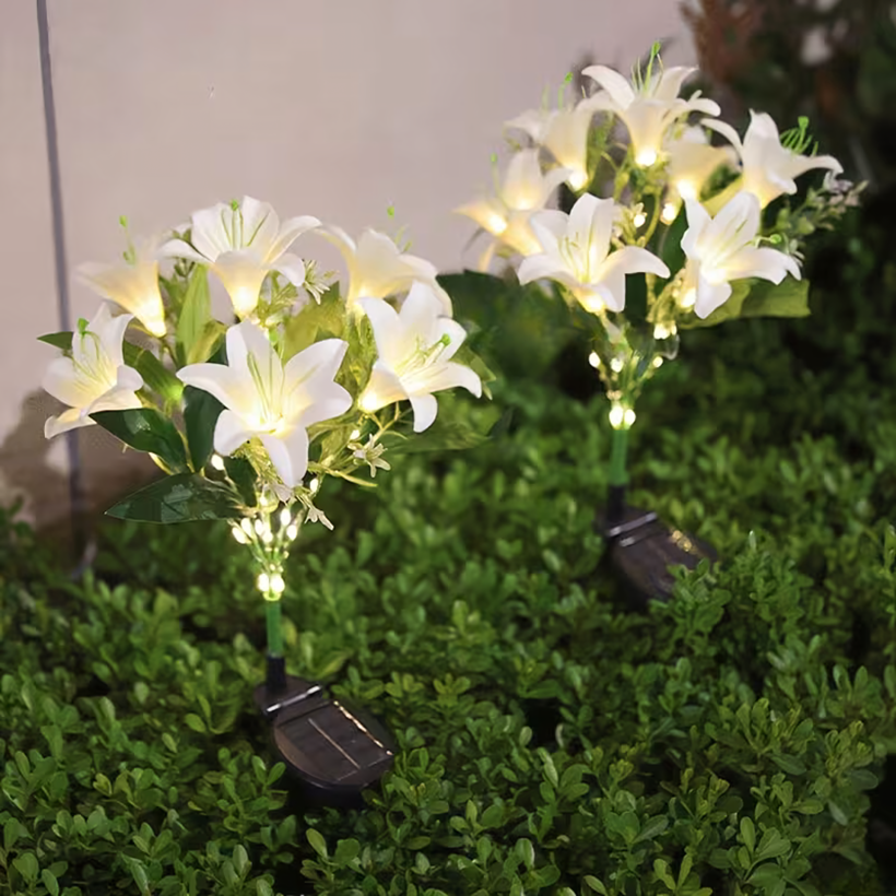 Lampa solarna ogrodowa wbijana kwiat lilii biały ozdoba LED