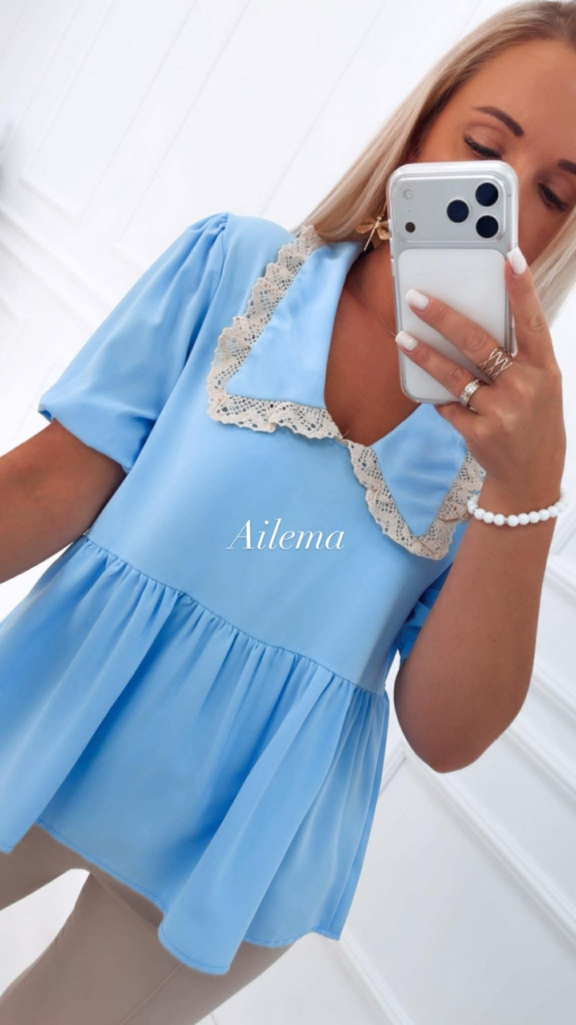 Elegancka bluzeczka BL432 z haftem