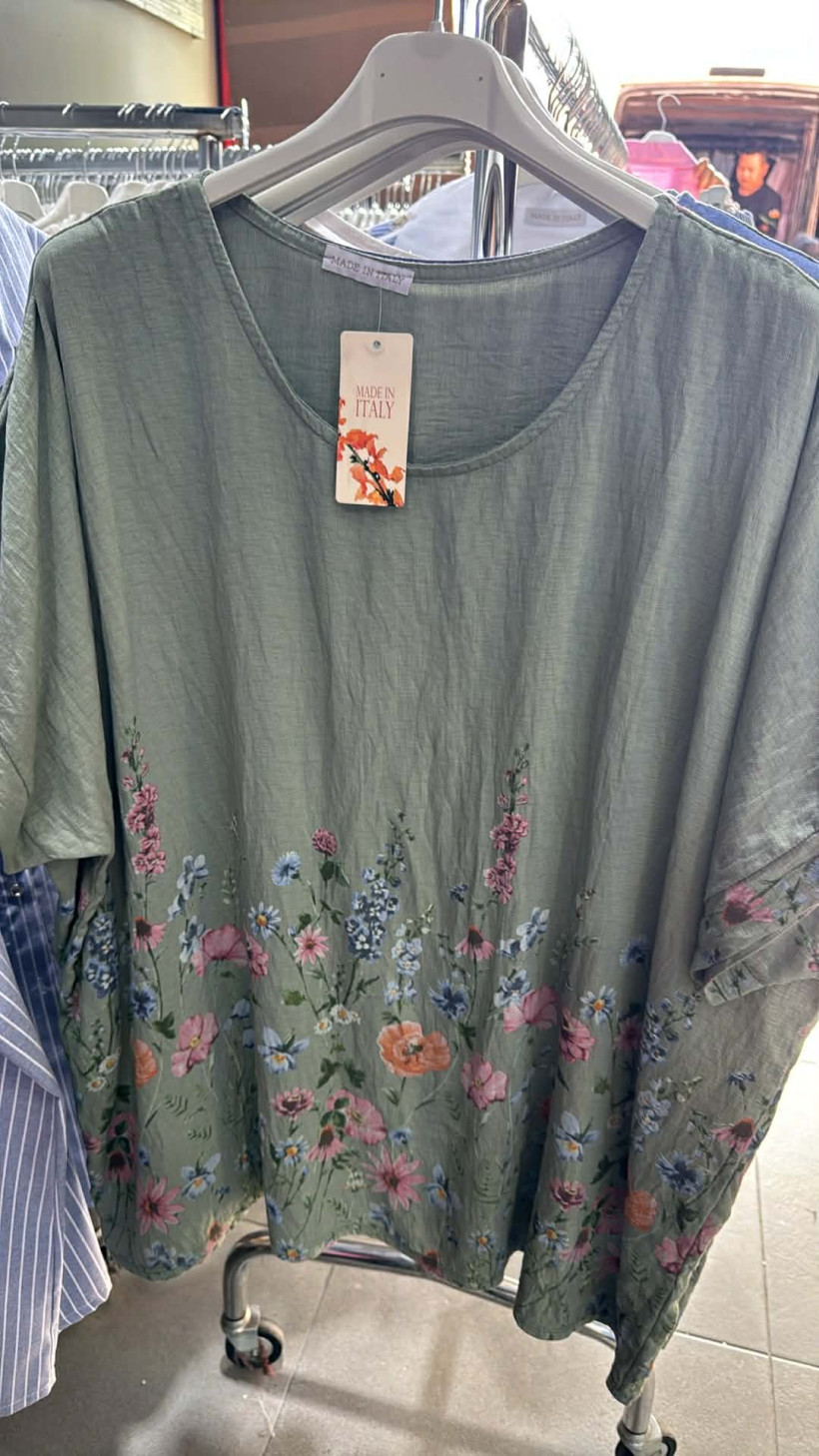 Italia nr 10 - Bluzka jednokolorowa, kwiaty - 9553 - oliwka