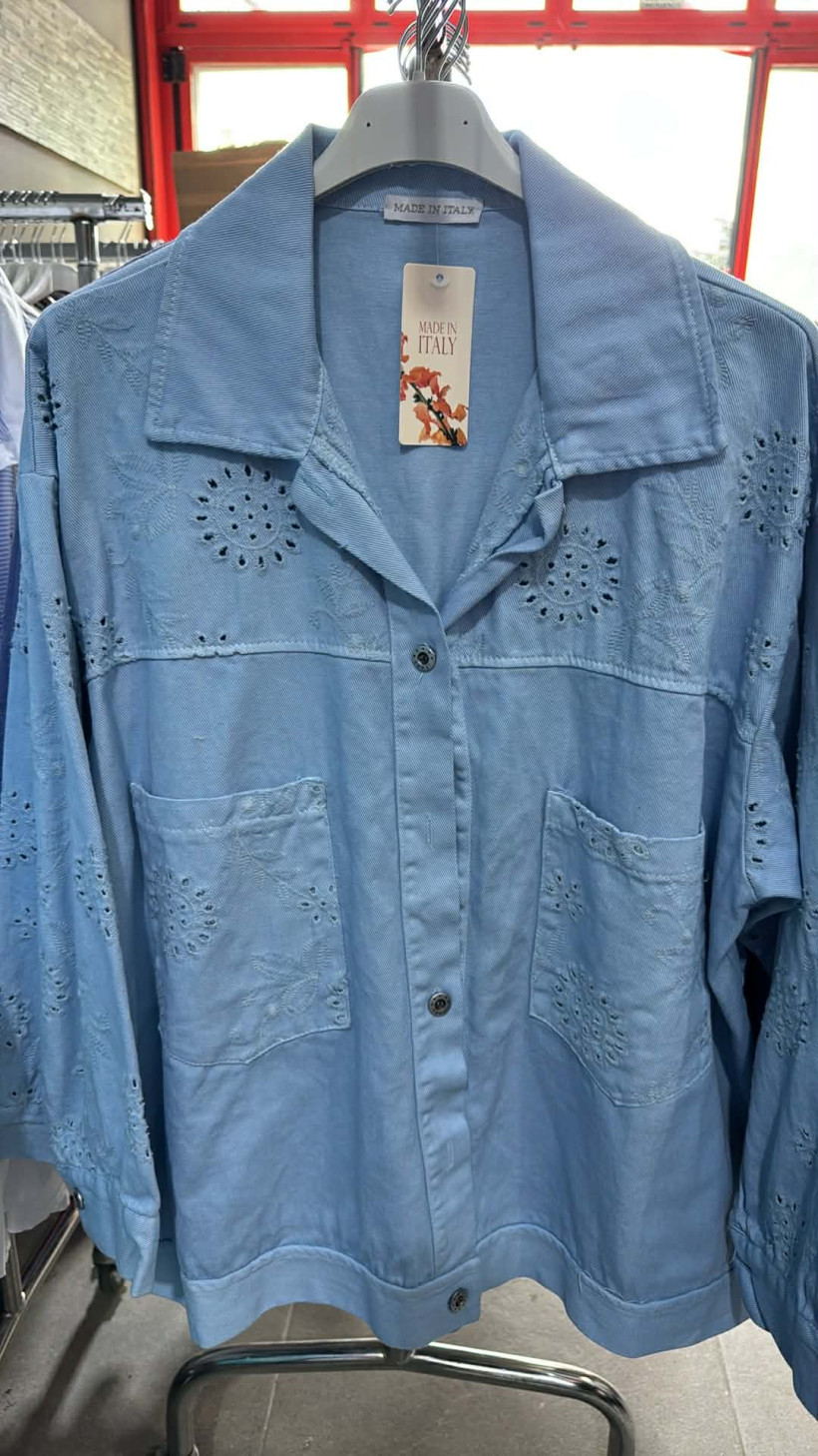 Italia nr 10 - Katana jednokolorowa, ażurowe ozdoby - 5108 - niebieska