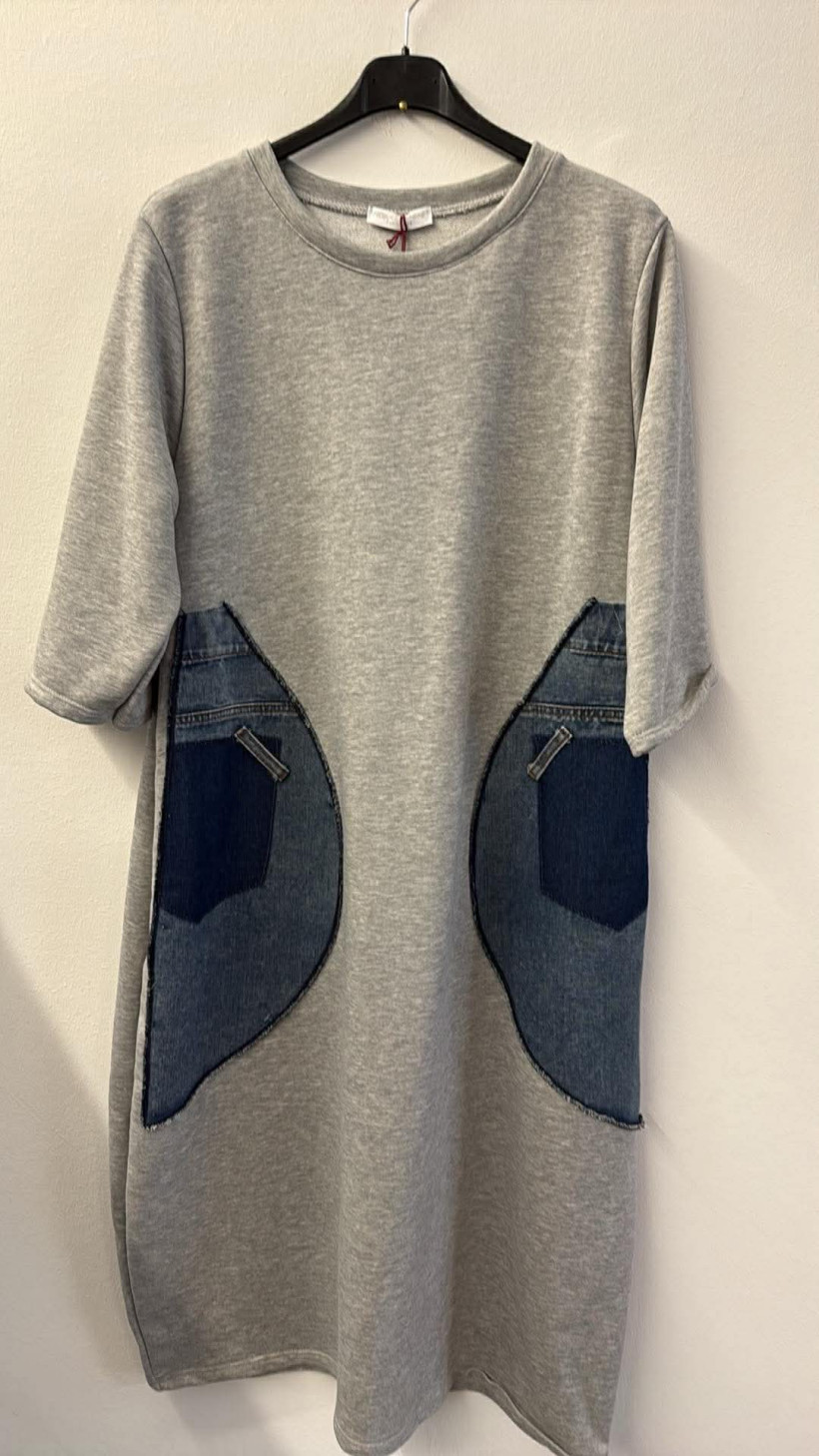 Italia nr 10 - Sukienka jednokolorowa - wstawki z jeansu Acqua&Limone - 9012 - siwa