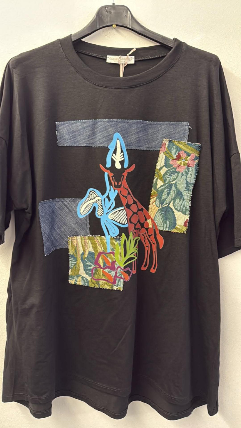 Italia nr 10 - Bluzka jednokolorowa aplikacja łatki Acqua&Limone - 9122 - czarna