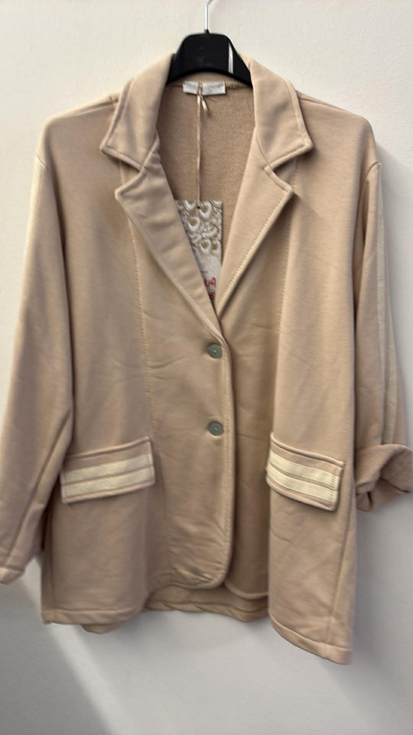 Italia nr 10 -Marynarka jednokolorowa z lampasami  Acqua&Limone - 9035 - beżowa